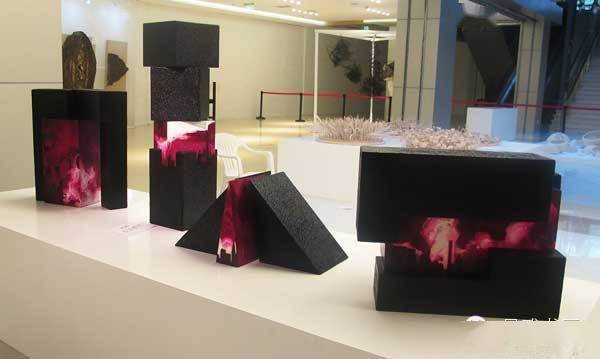 惊涛拍岸 第十二届全国美展工艺美术与工业设计的创新交融
