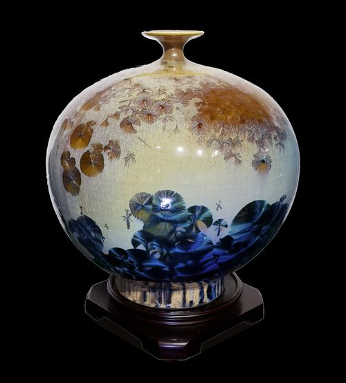 国内首个潮州工艺美术元宇宙精品馆正式上线，传统工美在虚拟领域焕发新生
